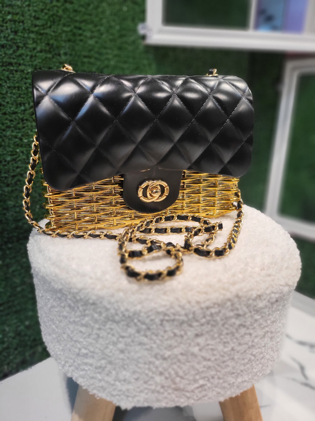 Black Cap Purse